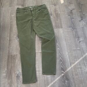 Old Navy Rockstar Super Skinny Pants in Olive